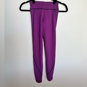 Sweaty Betty Reversible Leggings in Black and Fushia